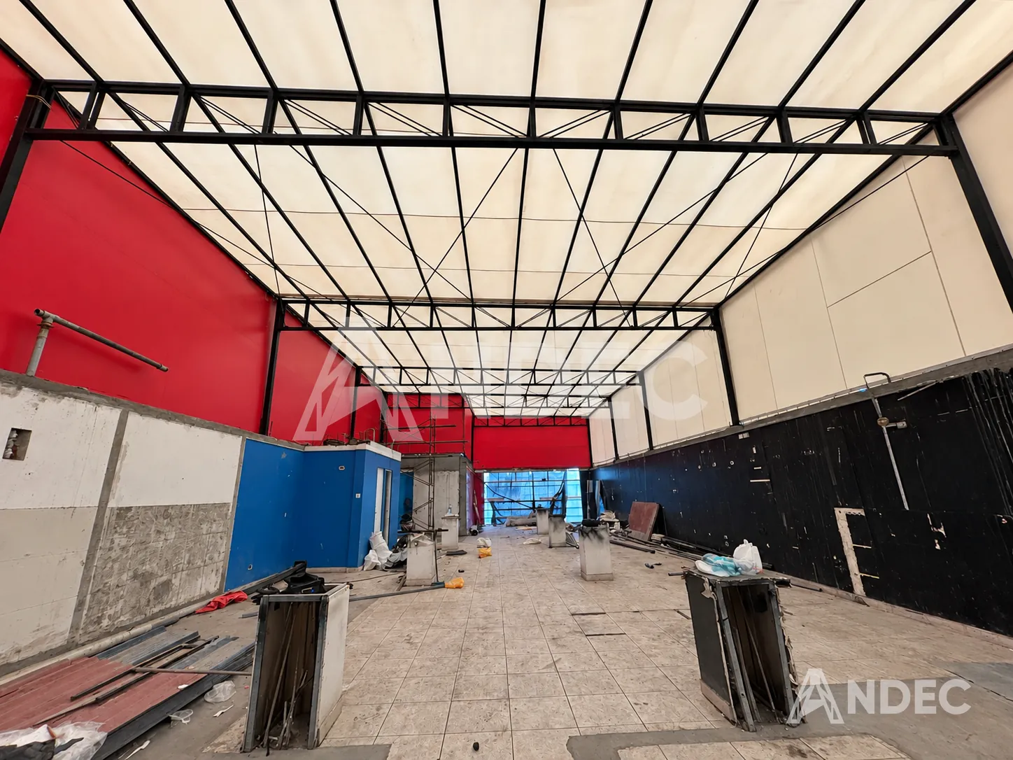 Obra: Cobertura de almacén en lona PVC